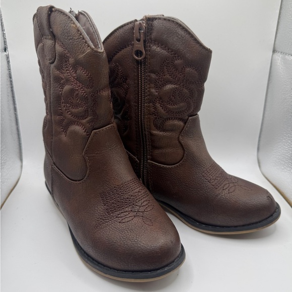 Cat & Jack Toddler Size 9 Kids' Brown Pleather Western Cowboy Boots - Picture 4 of 10